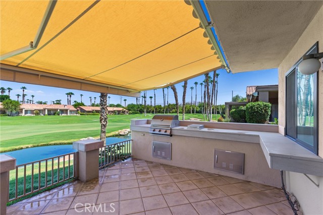Detail Gallery Image 8 of 55 For 38750 Wisteria Dr, Palm Desert,  CA 92211 - 3 Beds | 3 Baths