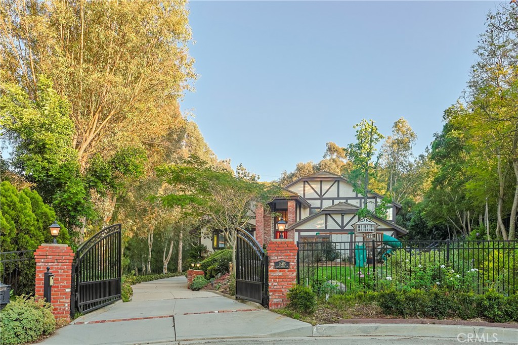 16415 Blue Grass Lane