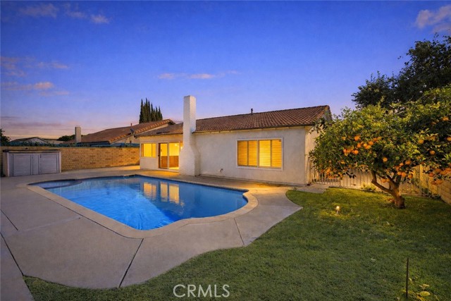 Detail Gallery Image 4 of 22 For 16947 Pepper Brook, Hacienda Heights,  CA 91745 - 3 Beds | 2 Baths