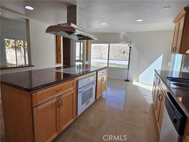 Detail Gallery Image 20 of 41 For 1812 Fairgreen Dr, Fullerton,  CA 92833 - 4 Beds | 3 Baths