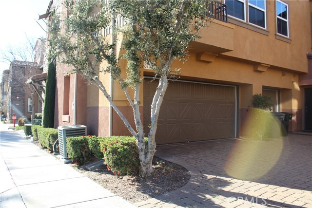 Detail Gallery Image 4 of 36 For 31128 Strawberry Tree Ln #11,  Temecula,  CA 92592 - 2 Beds | 2 Baths