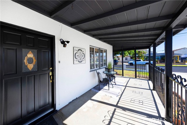 Detail Gallery Image 4 of 43 For 15613 Thornlake Ave, Norwalk,  CA 90650 - 3 Beds | 2 Baths