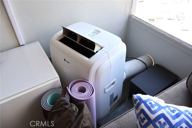 100 Atlantic Avenue, Long Beach CA: https://media.crmls.org/medias/90f2731d-22c1-41f4-99b2-ccfbb08b4b3d.jpg