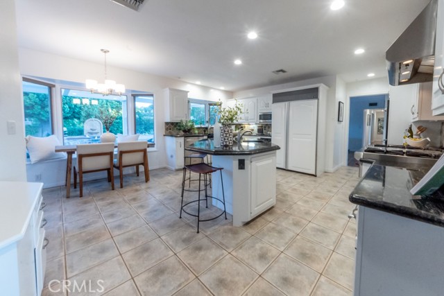 25 Harbor Sight Drive, Rolling Hills Estates, California 90274, 4 Bedrooms Bedrooms, ,1 BathroomBathrooms,Residential,Sold,Harbor Sight,SB21176367