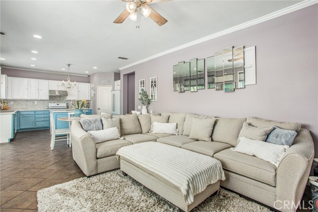 Detail Gallery Image 8 of 42 For 1360 Cane Bay Ln, Perris,  CA 92571 - 4 Beds | 3 Baths