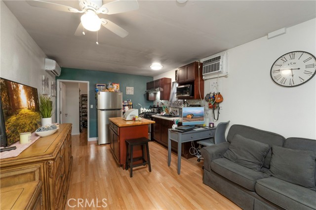 11661 Valverda Avenue, Riverside CA: https://media.crmls.org/medias/90f38ac7-7816-4acb-aa88-76072688bd31.jpg