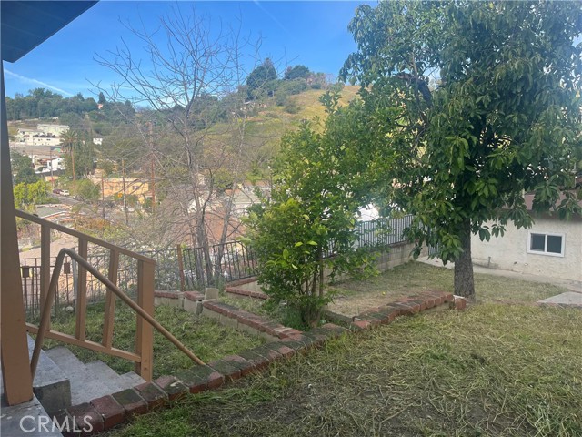 Detail Gallery Image 6 of 6 For 3716 Flora Ave, Los Angeles,  CA 90031 - – Beds | – Baths