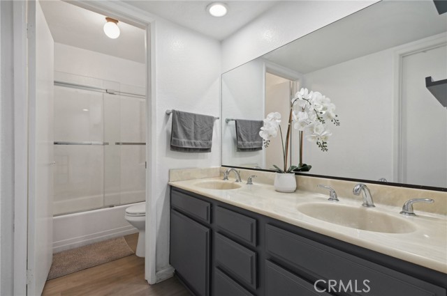 Detail Gallery Image 30 of 38 For 2296 Gaviota Ave #14,  Signal Hill,  CA 90755 - 2 Beds | 1/1 Baths
