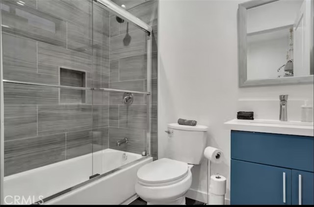 Detail Gallery Image 13 of 20 For 219 S Greenwood #B,  Montebello,  CA 90640 - 7 Beds | 6 Baths