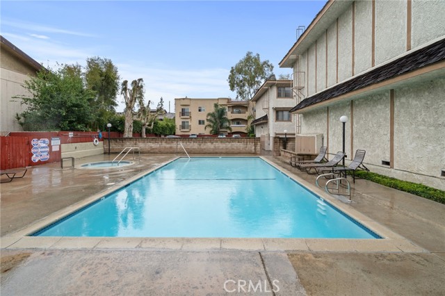 Detail Gallery Image 23 of 23 For 10338 Zelzah Ave #2,  Northridge,  CA 91326 - 3 Beds | 3 Baths