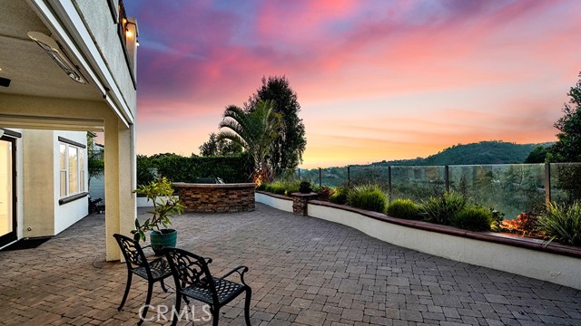 33 Via Armilla, San Clemente CA: https://media.crmls.org/medias/90f76dc3-d45d-4010-8166-b4bf16e6bca1.jpg