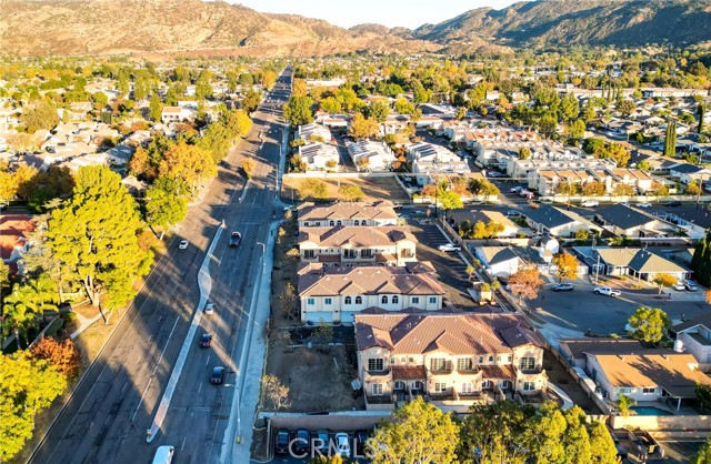 Detail Gallery Image 11 of 43 For 5518 E Los Angeles Ave #3,  Simi Valley,  CA 93063 - 3 Beds | 2/1 Baths