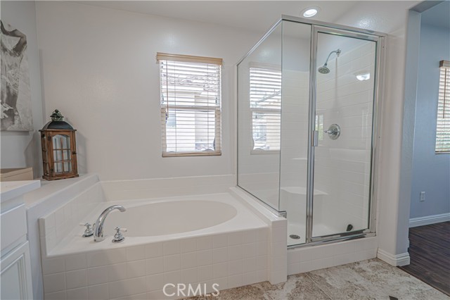 Detail Gallery Image 18 of 26 For 24472 Montevista Cir, Valencia,  CA 91354 - 3 Beds | 3 Baths