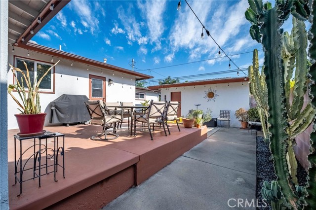 Detail Gallery Image 19 of 27 For 2834 Palo Verde, Long Beach,  CA 90815 - 4 Beds | 2 Baths