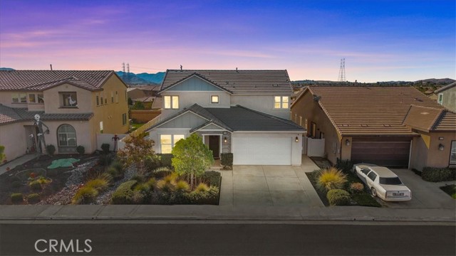 Detail Gallery Image 2 of 44 For 1417 Galaxy Dr, Beaumont,  CA 92223 - 4 Beds | 3 Baths