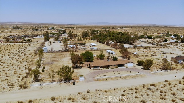 Detail Gallery Image 1 of 1 For 43074 Summerset Rd, Newberry Springs,  CA 92365 - 3 Beds | 2 Baths