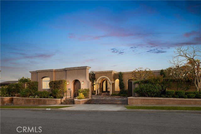 Detail Gallery Image 3 of 46 For 1038 Santiago Dr, Newport Beach,  CA 92660 - 3 Beds | 2/1 Baths