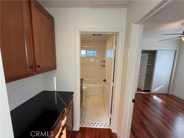 Detail Gallery Image 9 of 14 For 547 E Jefferson, Orange,  CA 92866 - 2 Beds | 1 Baths