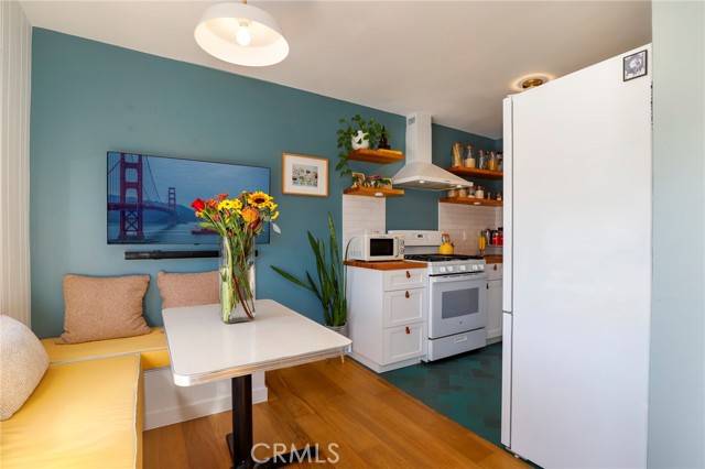 Detail Gallery Image 9 of 17 For 2604 1/2 Stoner Ave, Los Angeles,  CA 90064 - 1 Beds | 1 Baths