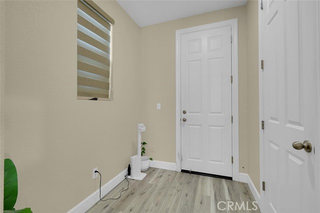 Detail Gallery Image 17 of 54 For 882 Kirkwood Ct, Olivehurst,  CA 95961 - 6 Beds | 3/1 Baths