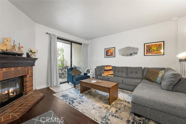 Detail Gallery Image 13 of 50 For 308 Molokai Dr, Placentia,  CA 92870 - 2 Beds | 2/1 Baths