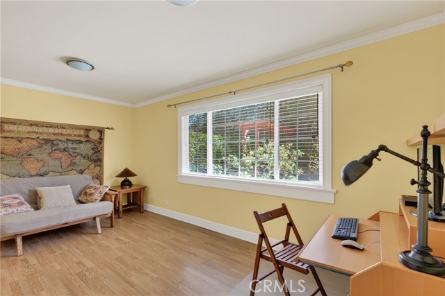 Detail Gallery Image 11 of 31 For 10353 Oro Vista, Sunland,  CA 91040 - 2 Beds | 2 Baths