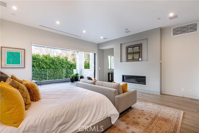 Detail Gallery Image 29 of 49 For 4175 Greenbush Ave, Sherman Oaks,  CA 91423 - 5 Beds | 6 Baths