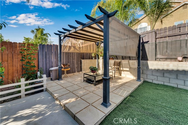 1335 Exeter Court, San Jacinto CA: https://media.crmls.org/medias/90fcb683-ab45-4764-ac71-6220336c8329.jpg