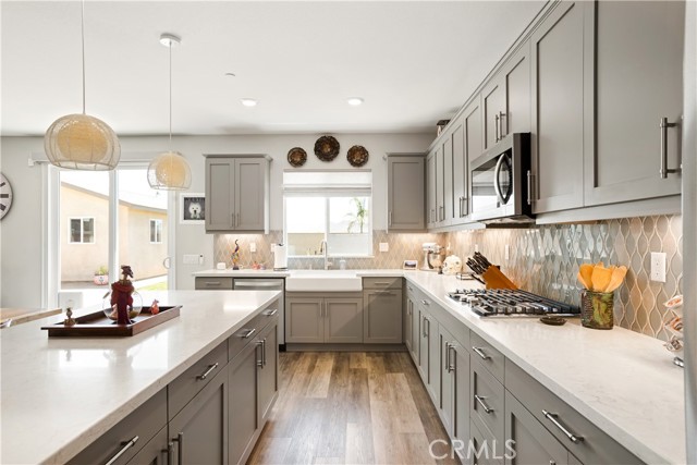 29146 Dallas Circle, Winchester CA: https://media.crmls.org/medias/90fcd58a-5cf4-432e-82e7-d1595f4a4186.jpg
