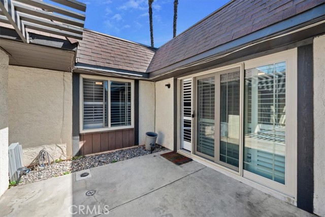 Detail Gallery Image 8 of 56 For 2764 Tropicana, Riverside,  CA 92504 - 4 Beds | 2 Baths