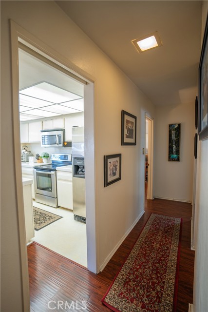 Detail Gallery Image 15 of 29 For 4505 California Ave #210,  Long Beach,  CA 90807 - 2 Beds | 2 Baths