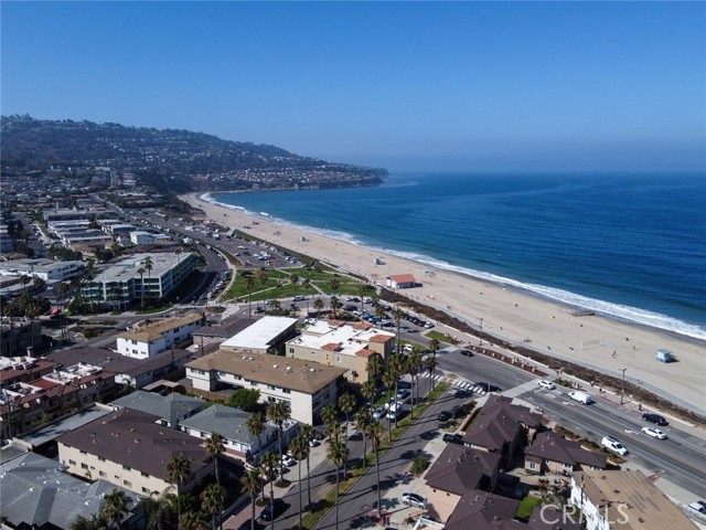 Detail Gallery Image 30 of 31 For 103 Vista Del Mar, Redondo Beach,  CA 90277 - 2 Beds | 1 Baths