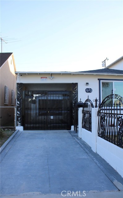 Detail Gallery Image 4 of 69 For 1522 E 123rd, Los Angeles,  CA 90059 - 6 Beds | 5 Baths