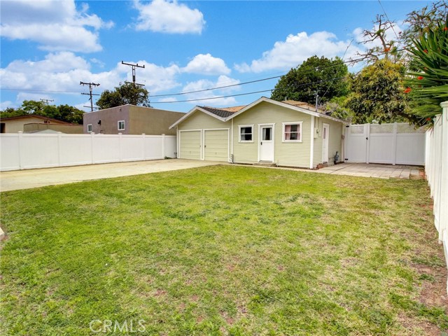 Detail Gallery Image 34 of 40 For 1423 Post Ave, Torrance,  CA 90501 - 5 Beds | 3/1 Baths