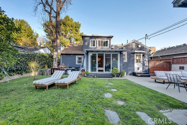 Detail Gallery Image 43 of 52 For 5727 Colbath, Valley Glen,  CA 91401 - 3 Beds | 3 Baths