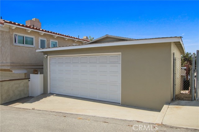 1504 Ardmore, Manhattan Beach, California 90266, 3 Bedrooms Bedrooms, ,1 BathroomBathrooms,Residential,For Sale,Ardmore,SB25193690