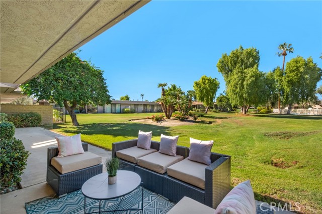 61 Cornell, Rancho Mirage CA: https://media.crmls.org/medias/9100f2dd-8b94-47fc-b49b-7f8c0b75bffd.jpg