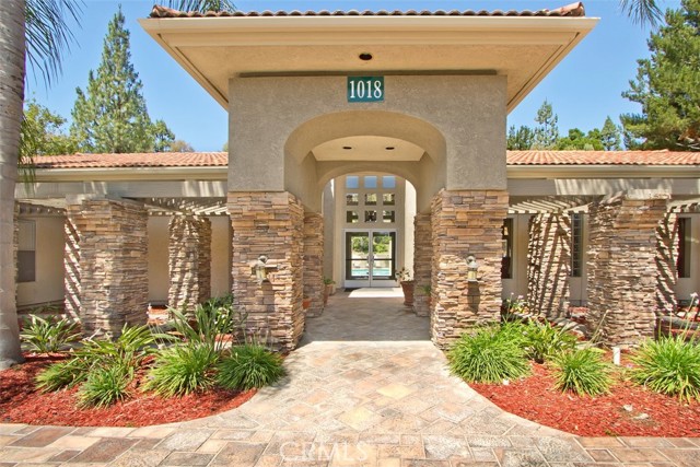 Detail Gallery Image 31 of 39 For 2045 Las Colinas Cir #103,  Corona,  CA 92879 - 1 Beds | 1 Baths