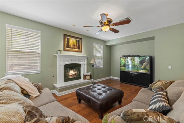 Detail Gallery Image 32 of 75 For 26520 Thackery Ln, Stevenson Ranch,  CA 91381 - 4 Beds | 4 Baths