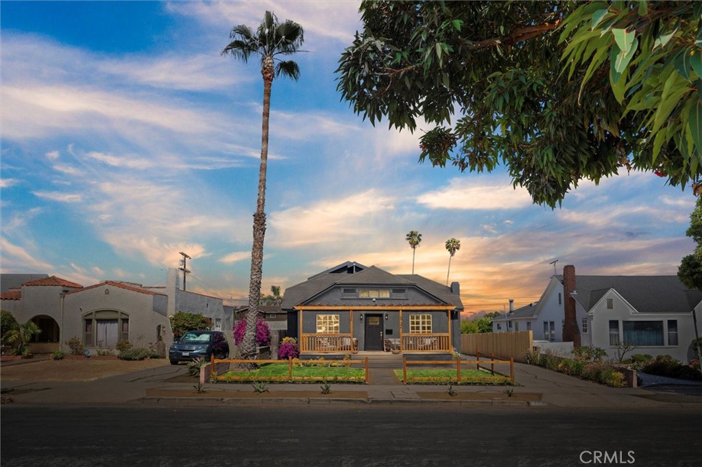 5732 Hillcrest Drive