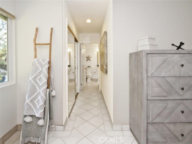 4358 Cartesian Circle, Palos Verdes Peninsula CA: https://media.crmls.org/medias/91024f48-67d3-4079-9bff-cef086ff5550.jpg