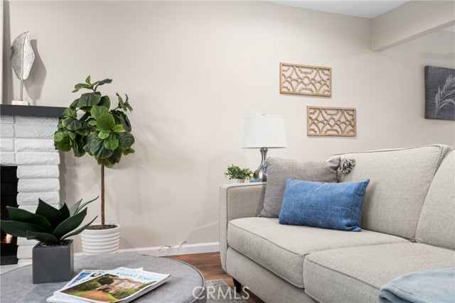 Detail Gallery Image 8 of 32 For 14727 Red Hill Ave, Tustin,  CA 92780 - 2 Beds | 1/1 Baths