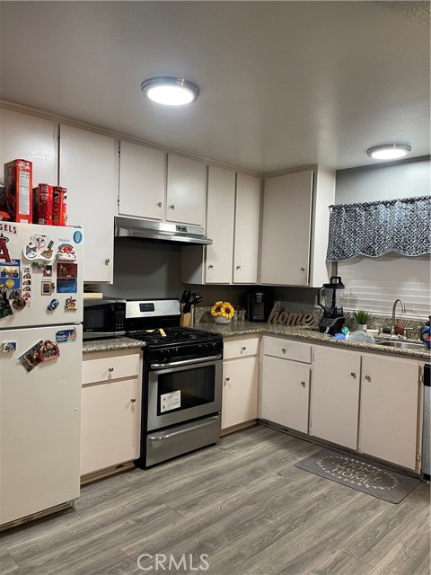 Image 1 of 6 For 14579 Perham Drive