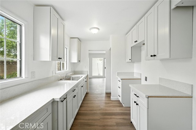 14192 Hope Street, Garden Grove CA: https://media.crmls.org/medias/91045d38-1e97-4235-a786-7d2c29a5c91f.jpg