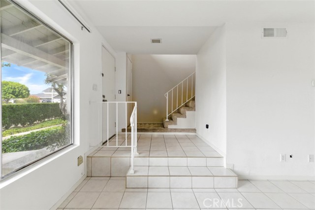 1623 Aspen Village Way, West Covina CA: https://media.crmls.org/medias/910563e8-58aa-44b5-86e7-c9621bffcad1.jpg
