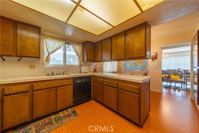 Detail Gallery Image 15 of 33 For 1344 5th St #16,  Glendale,  CA 91201 - 3 Beds | 2 Baths