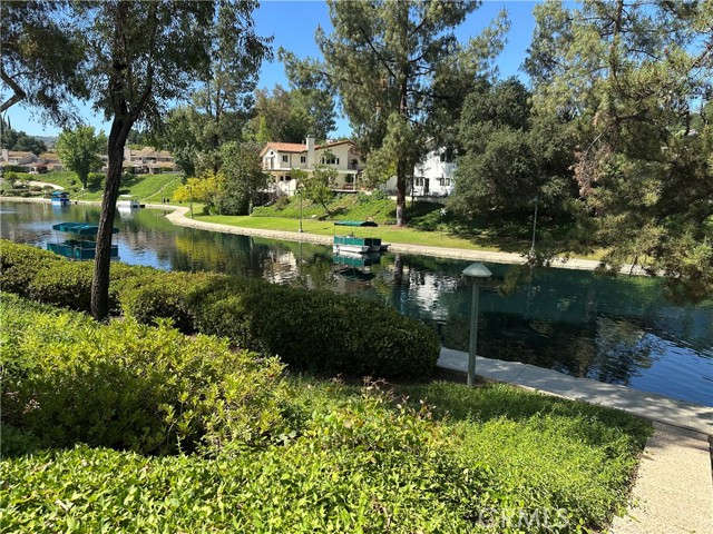 23128 PARK SORRENTO, Calabasas CA: https://media.crmls.org/medias/91058272-fc72-4515-b1f1-aab9b582a90a.jpg