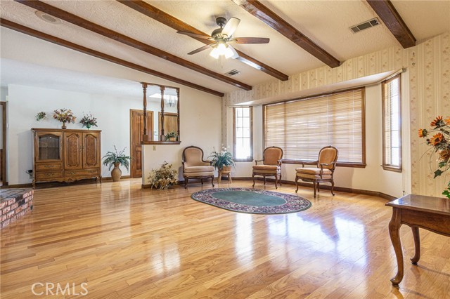 Detail Gallery Image 7 of 75 For 7040 Kenyon Ave, Hesperia,  CA 92345 - 3 Beds | 2/1 Baths