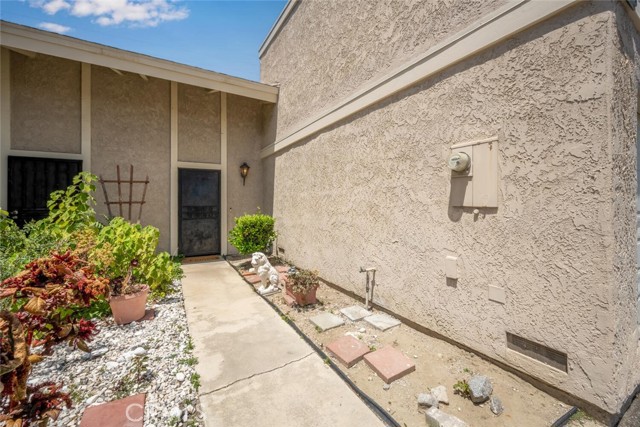 10395 Hammontree Drive, Garden Grove CA: https://media.crmls.org/medias/9105af66-8a49-4325-b08a-a2798ee7bad9.jpg