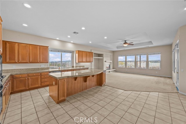 Detail Gallery Image 12 of 54 For 101 via De La Valle, Lake Elsinore,  CA 92532 - 4 Beds | 2/1 Baths